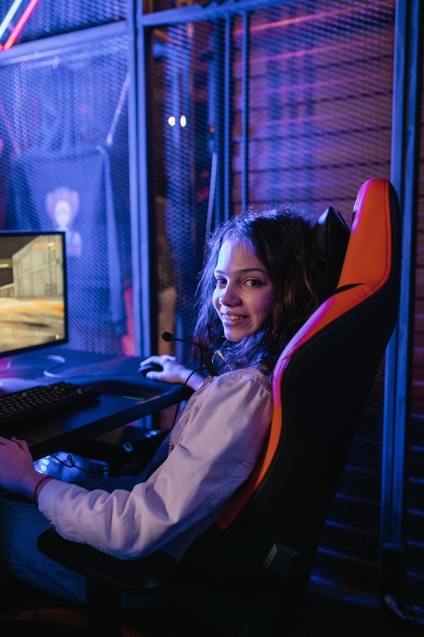 Gaming desk setup guide